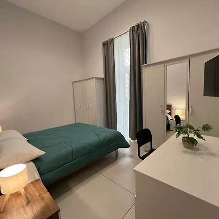 Garibaldi 아파트 나폴리